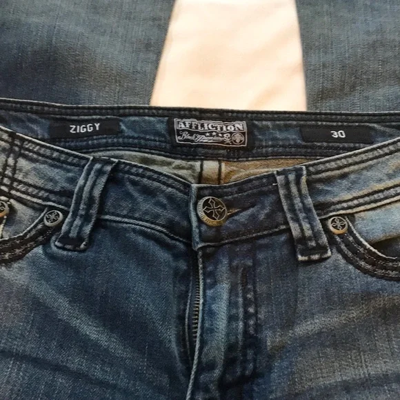 Affliction Jeans. Size 30. Smoke and pet free home - Picture 5 of 12